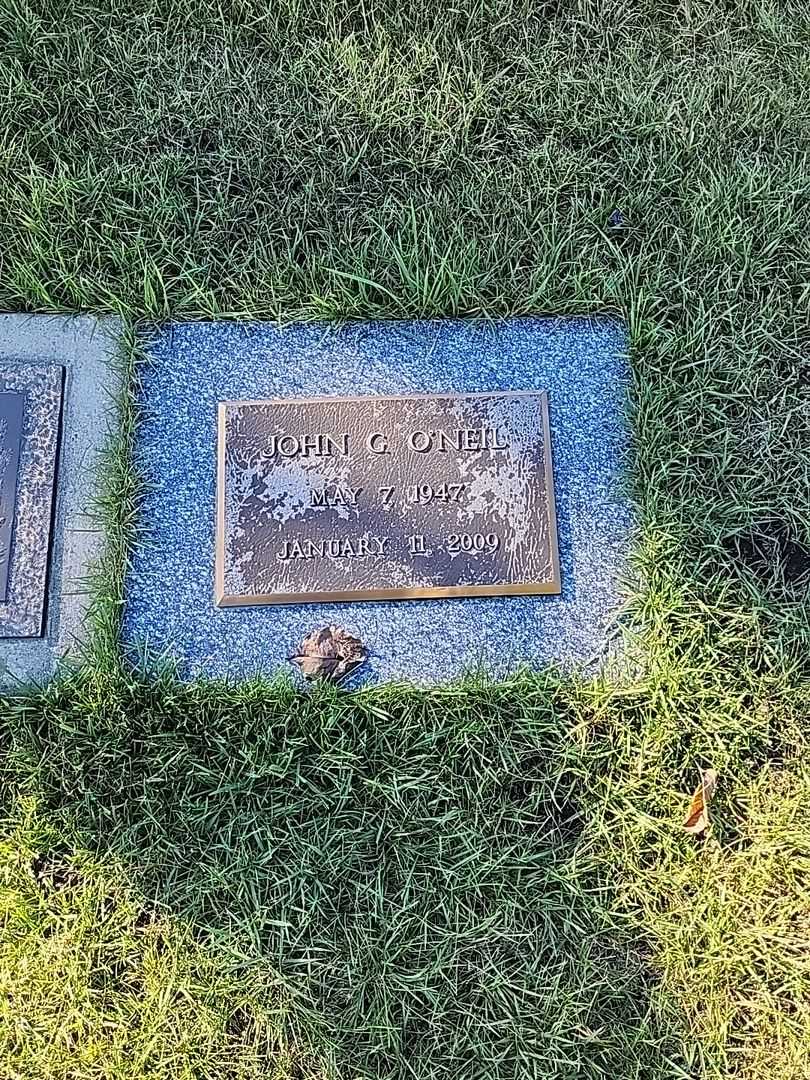Shirley C. O'Neil's grave. Photo 4