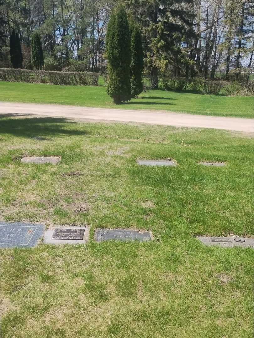 Edward F. Capp's grave. Photo 3