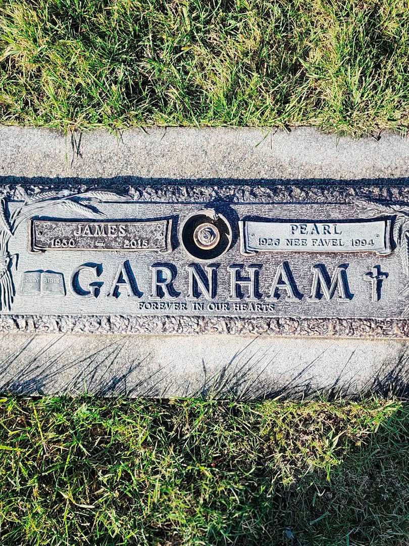 Pearl Mary Favel Garnham's grave. Photo 3