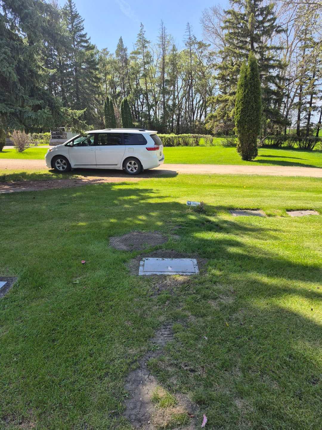 Kingsley Yellowquill's grave. Photo 2