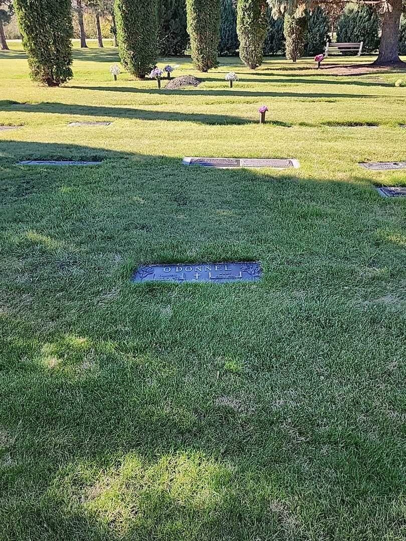 Mary O'Donnell's grave. Photo 2