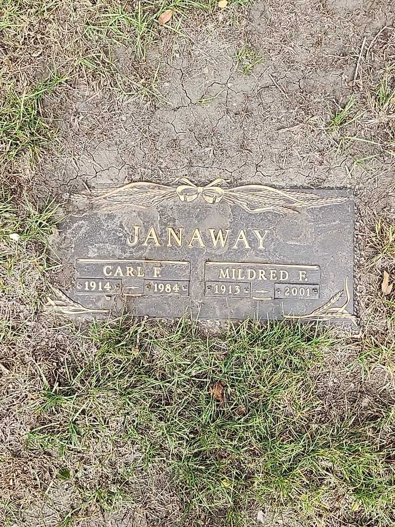 Mildred F. Janaway's grave. Photo 1