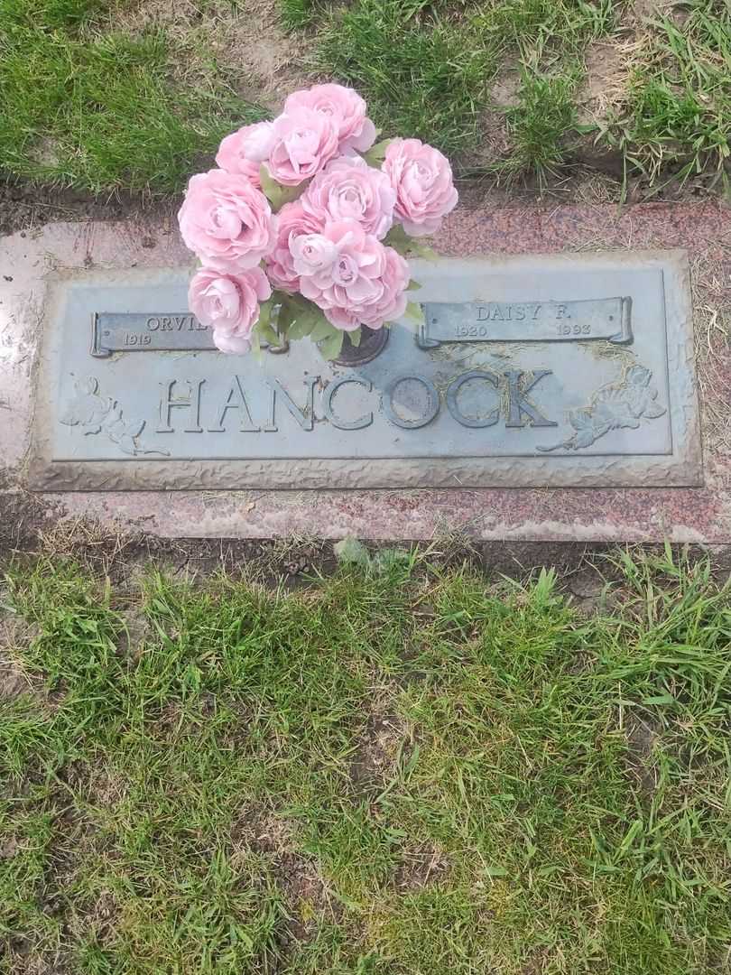 Orvil D. Hancock's grave. Photo 1