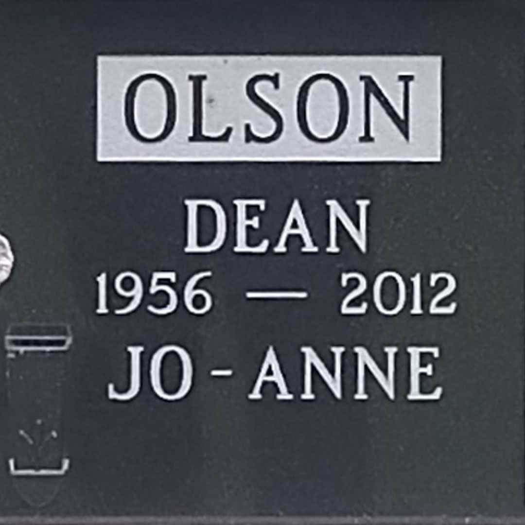 Dean Olson's grave