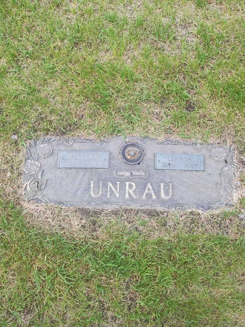 William Unrau's grave. Photo 1