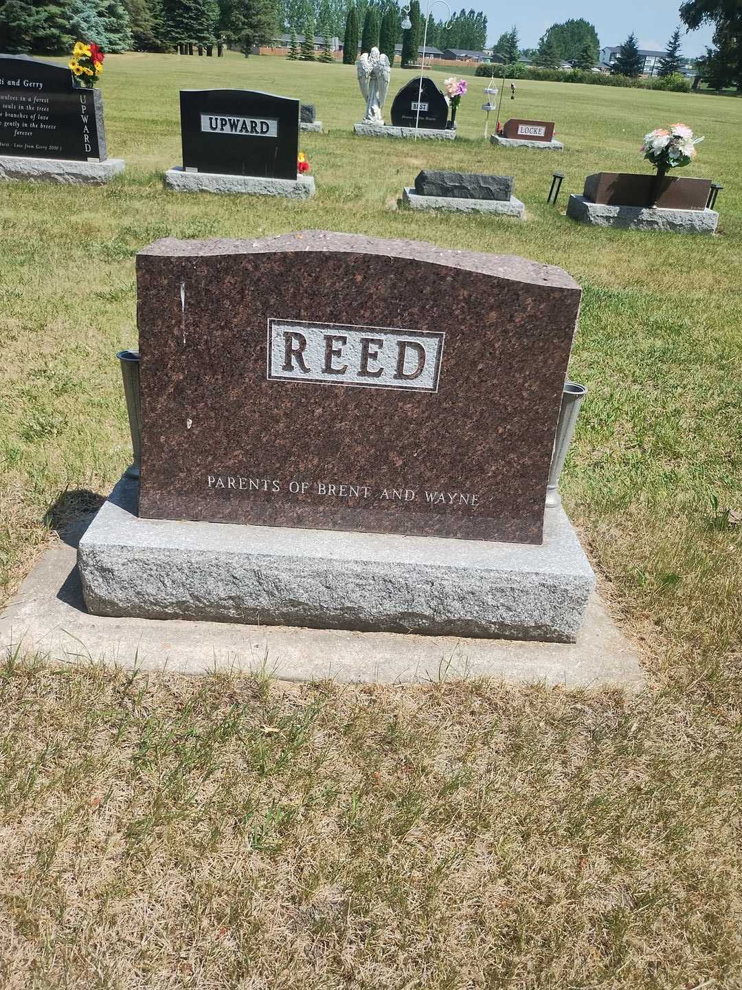 Verla Mae Reed's grave. Photo 2
