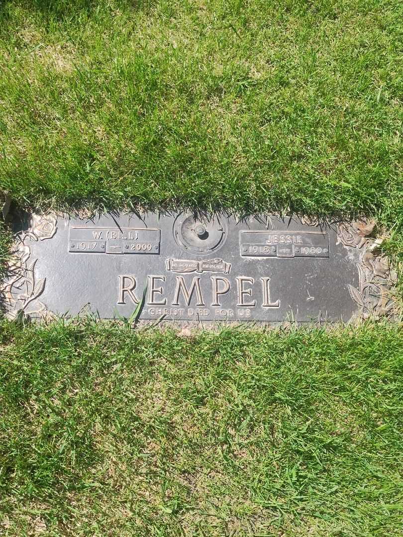 Jessie Rempel's grave. Photo 1