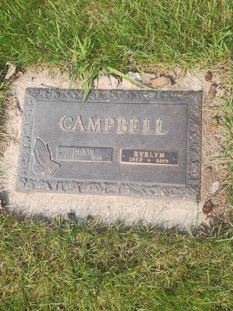 Clair Campbell's grave. Photo 1