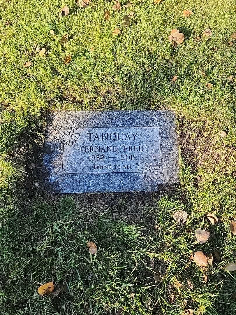 Fernand "Fred" Tanquay's grave. Photo 1