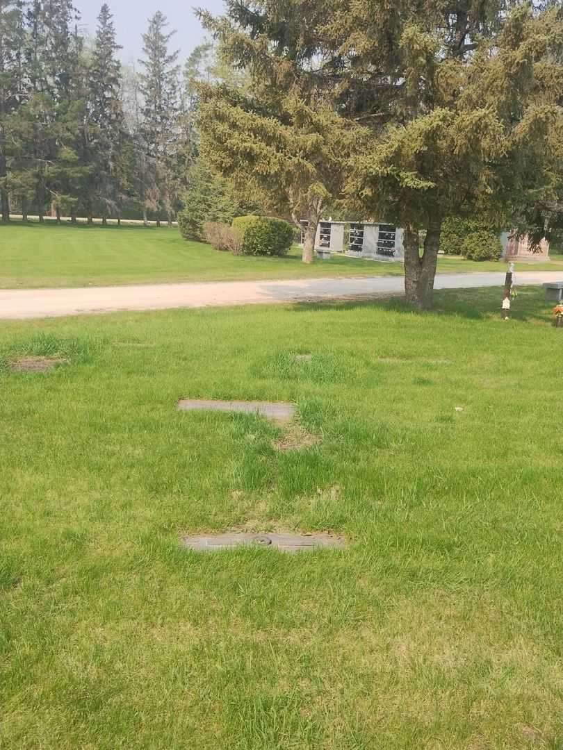 Walter H. Samels's grave. Photo 2