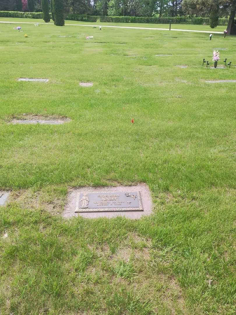 Elsie Joan Nash's grave. Photo 2