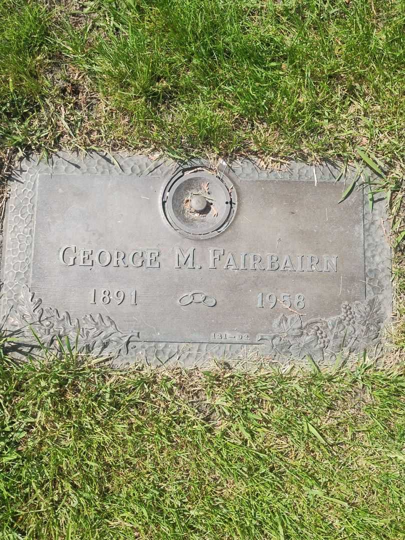 George M. Fairbairn's grave. Photo 1