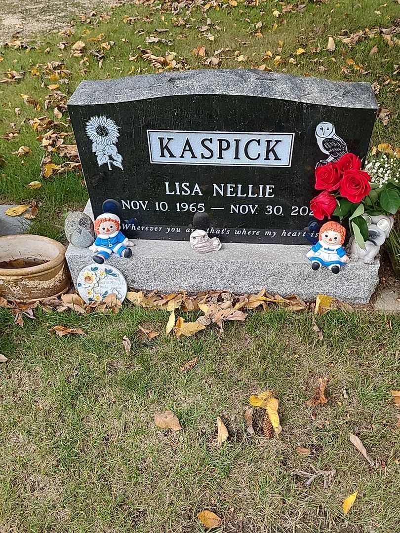 Lisa Nellie Kaspick's grave. Photo 1