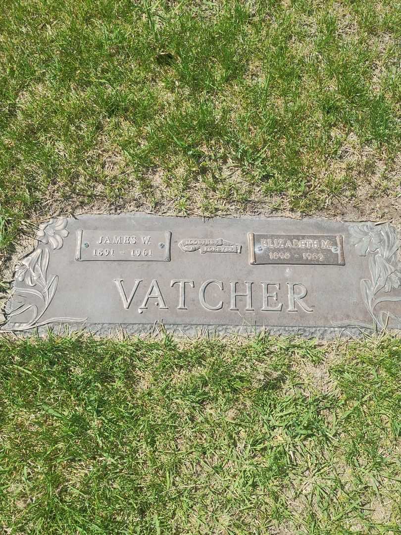 James W. Vatcher's grave. Photo 1