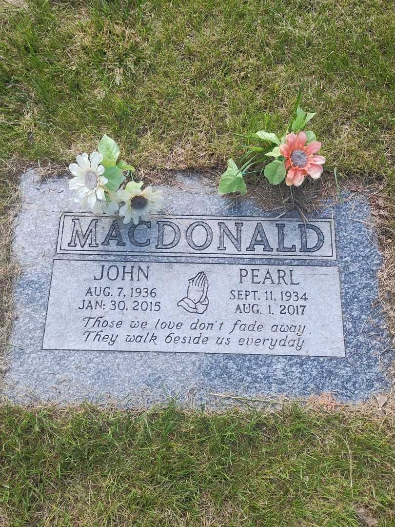 John A. MacDonald's grave. Photo 1