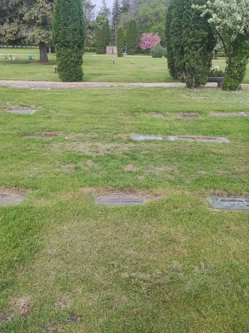 Marion Rachel Jessie Gabel's grave. Photo 2