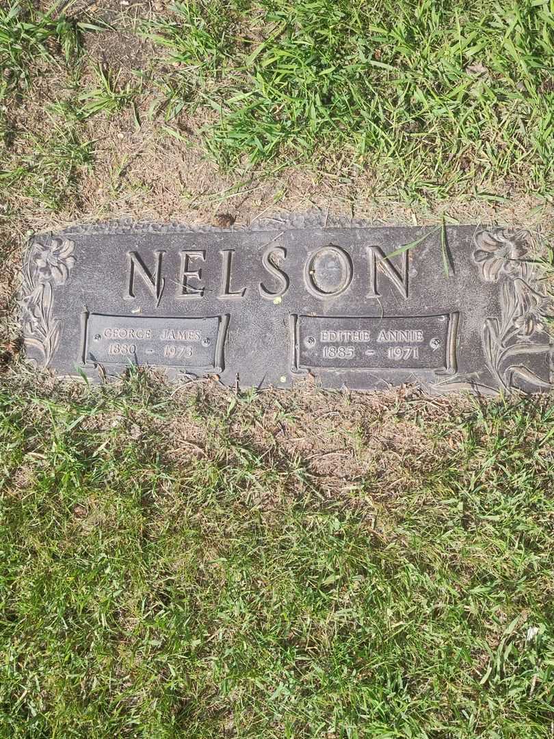 Edithe Annie Nelson's grave. Photo 5