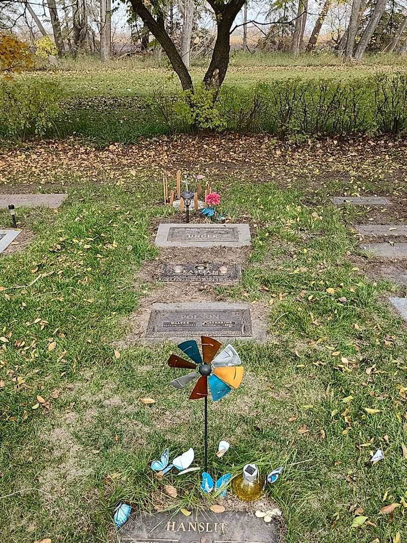 Kenneth Peter Kasijan's grave. Photo 2