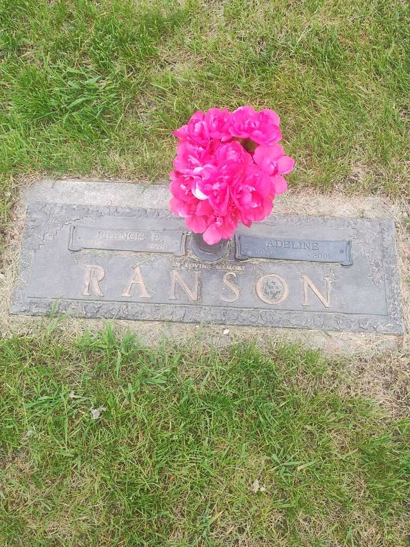 Adeline Ranson's grave. Photo 1