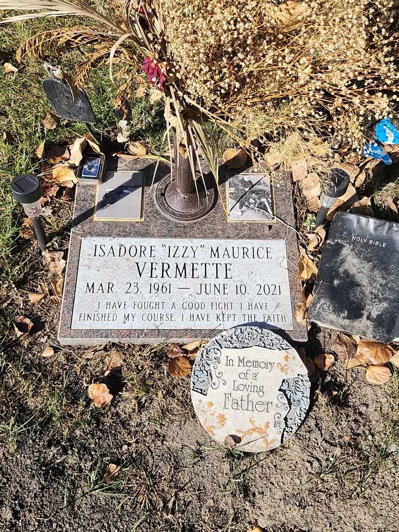 Isadore Maurice "Izzy" Vermette's grave. Photo 1