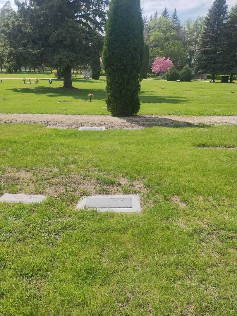 Jessie Mary Gair's grave. Photo 2