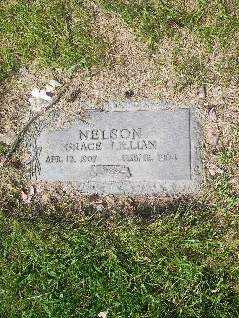 Grace Lillian Nelson's grave. Photo 1