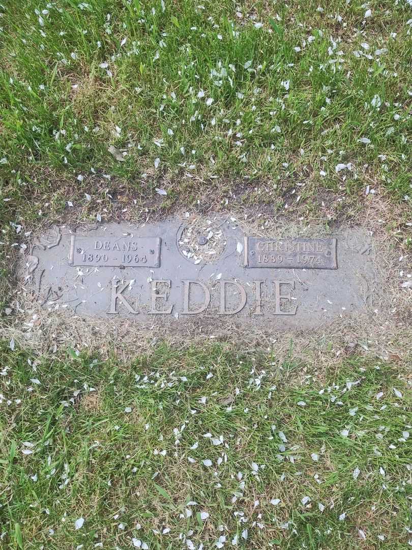 Christine Keddie's grave. Photo 1