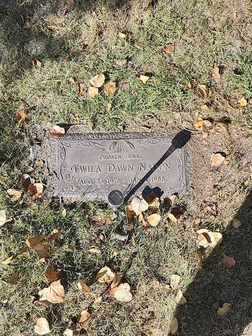 Roberta D. Nadon's grave. Photo 1