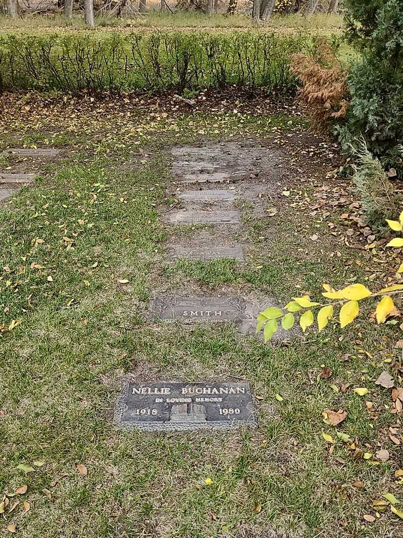 Mildred F. Janaway's grave. Photo 2