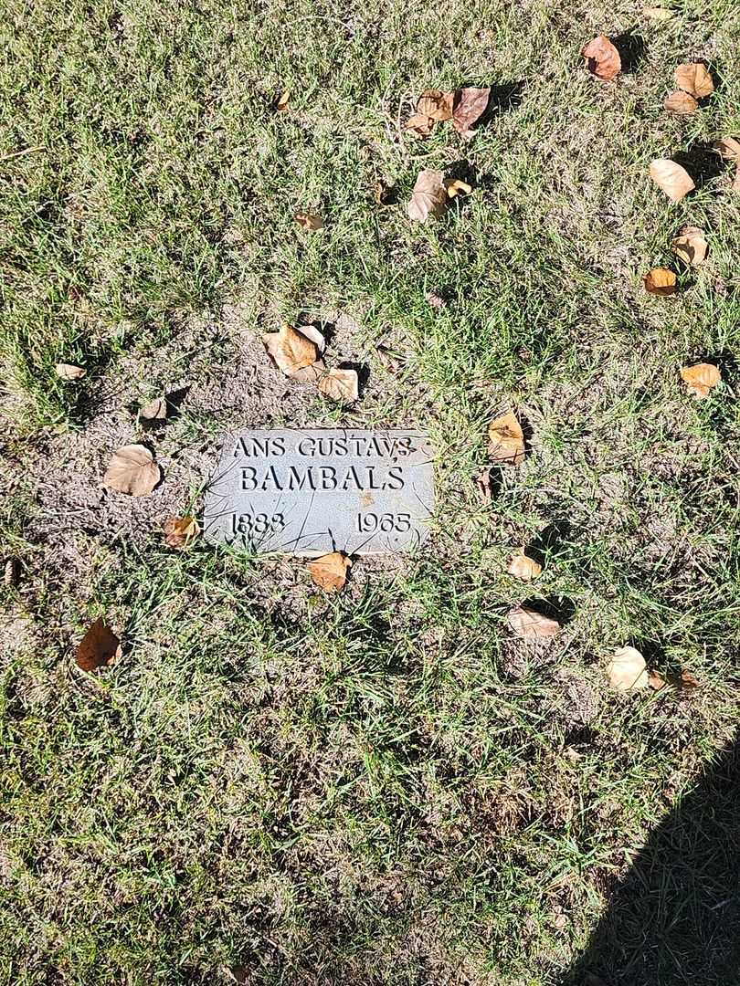 Ans Gustavs Bambals's grave. Photo 1