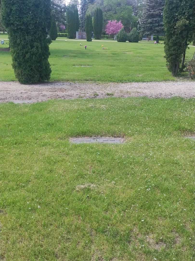 Thomas "Tom" Keddie's grave. Photo 2