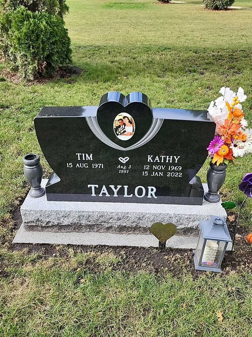 Katherine "Kathy" Taylor's grave. Photo 1