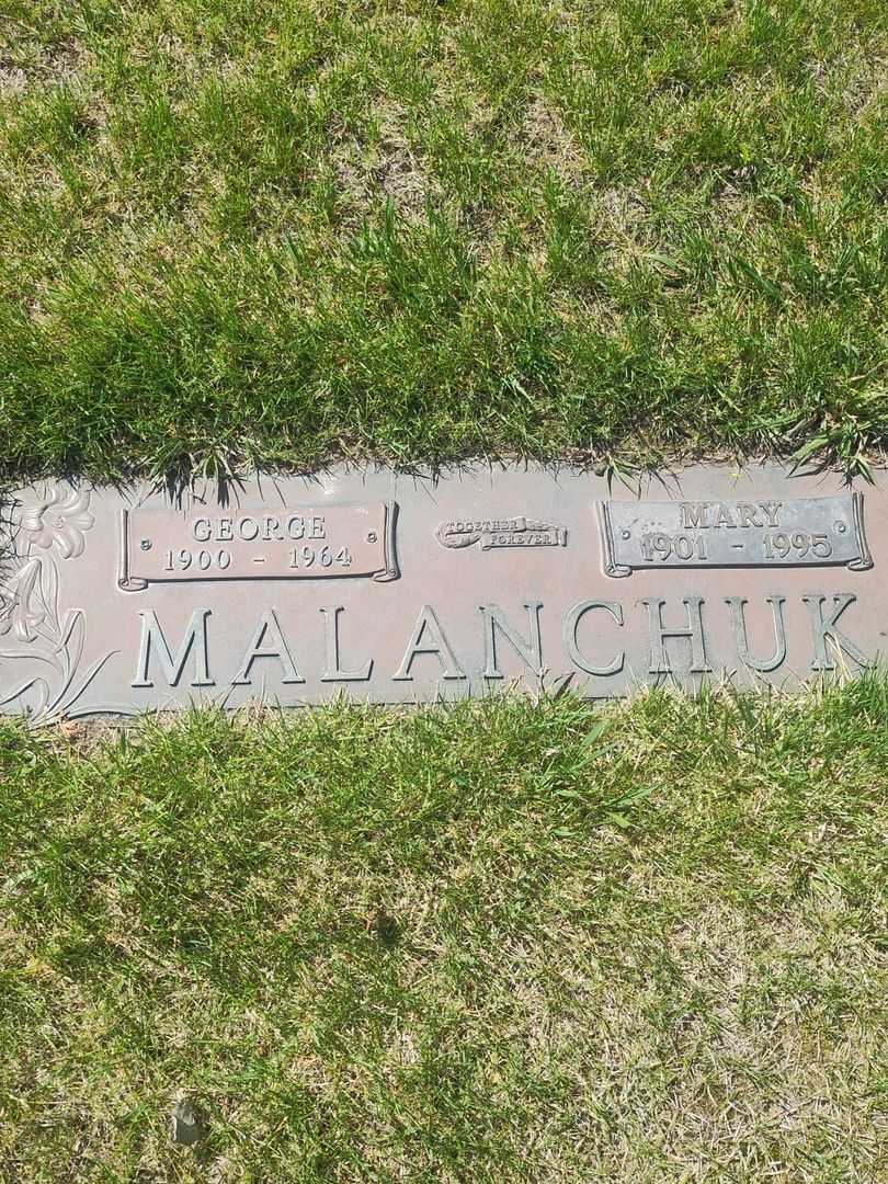 Mary Malanchuk's grave. Photo 1