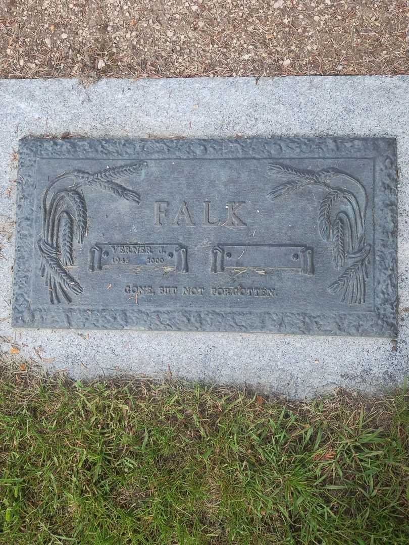 Verner J. Falk's grave. Photo 1